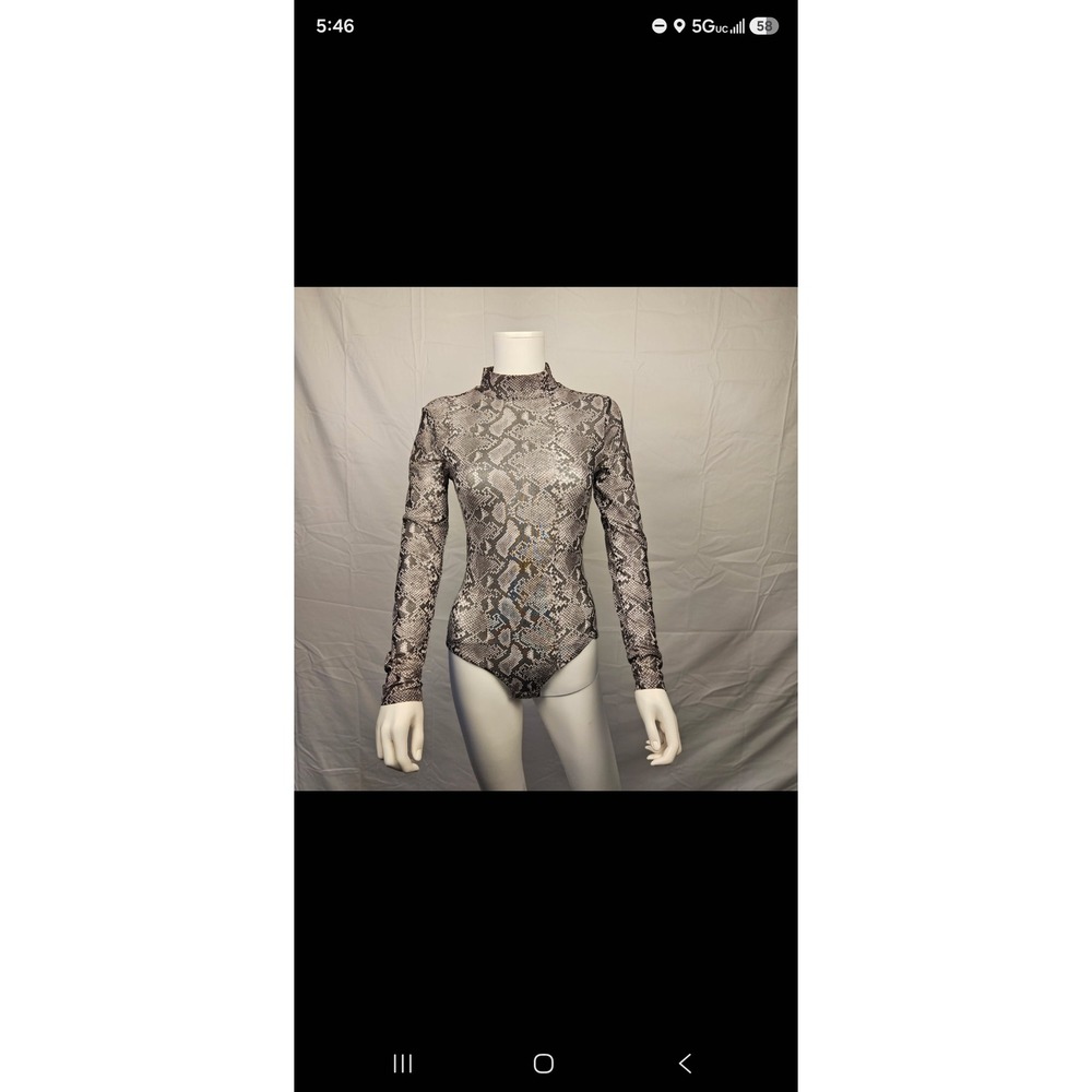 Fashion Nova Womens Snakeskin Print Mock Neck Long Sleeve Bodysuit Grey Small
